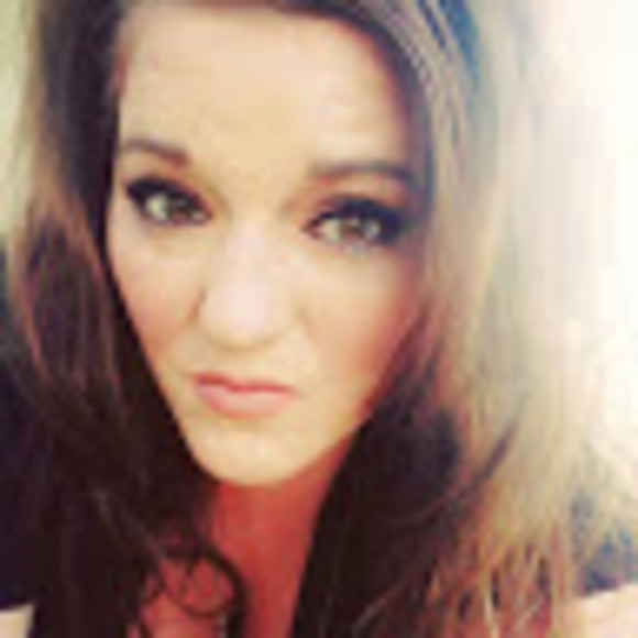 Meet your Posher, Maria - Picture 1 of 1